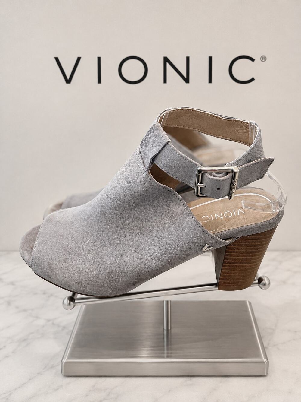 Vionic Kaia Gray Suede Stacked Heel Peep Toe Sandals Sz 9 NWOB